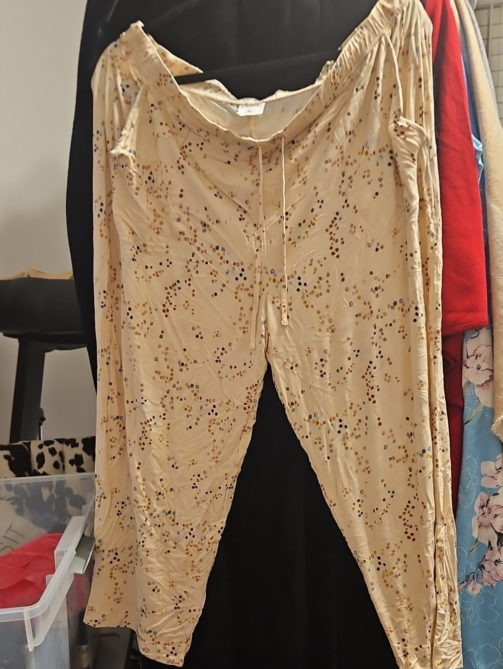 Soma Cream Lounge Pants with Multicolor Dot Print